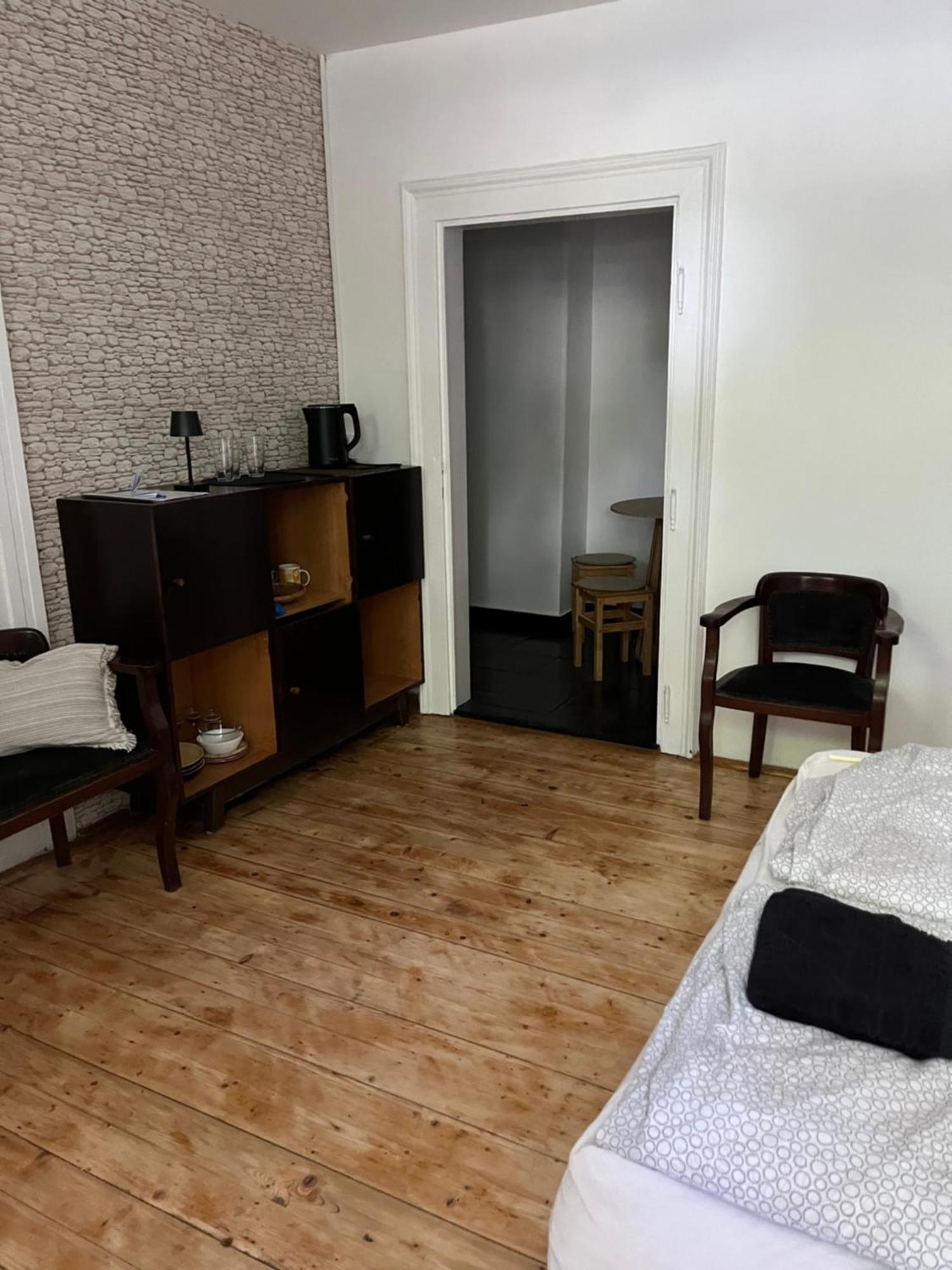 Utcara Nyilo Apartman Vác Eksteriør bilde